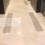 band-piso-inox