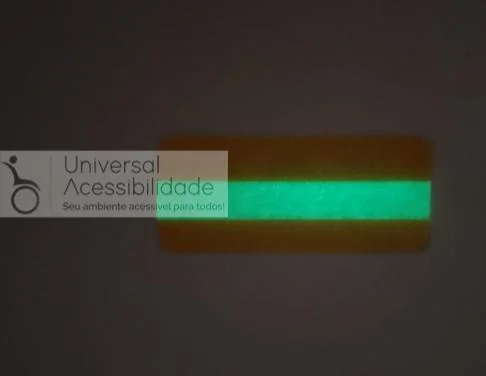 Faixa de Degraus Fotoluminescente