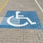 pintura de vagas acessíveis