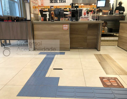 piso tátil em inox burguer king