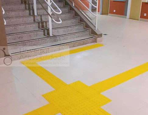 piso tátil PVC Placa